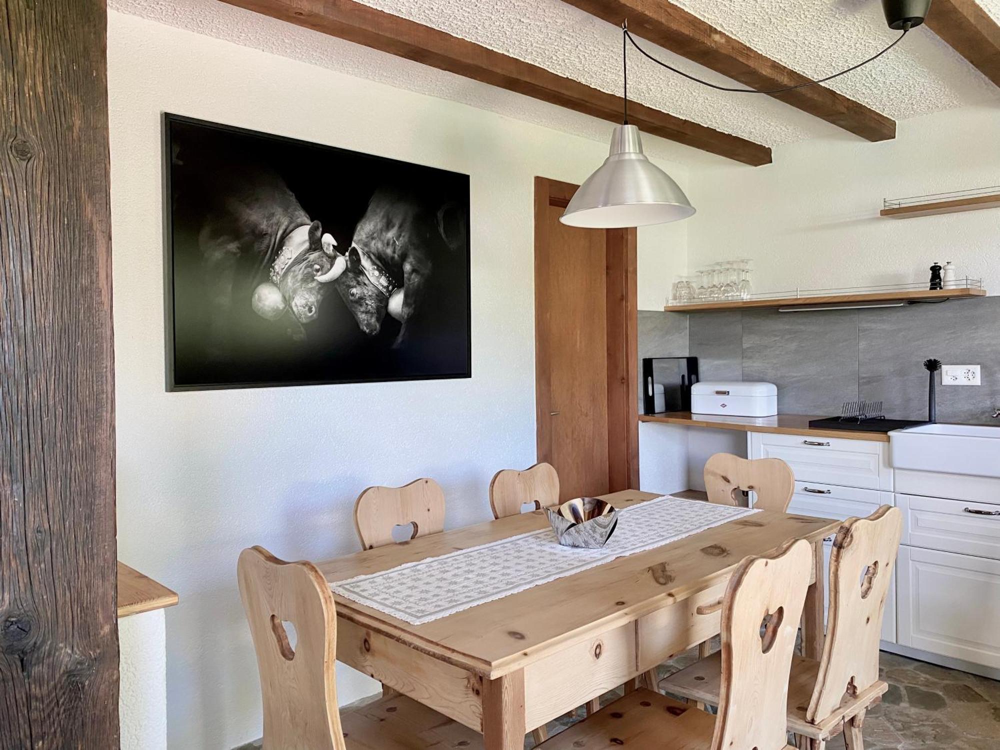 Eco Lodge With Jacuzzi And View In The Swiss Alps Grone Екстер'єр фото